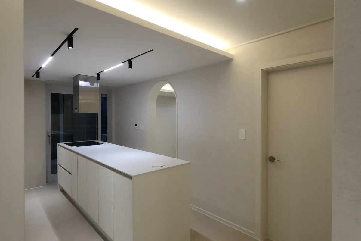 현관 & 복도 리모델링 시공 사진 55